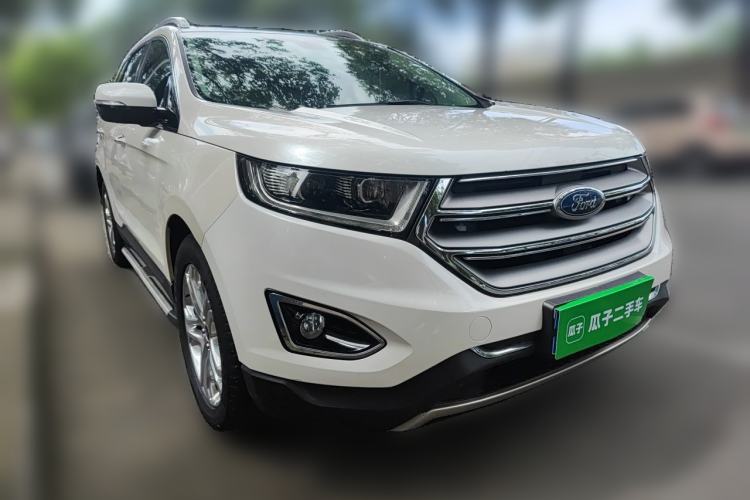 Used Ford Edge 2017 EcoBoost 245 Four-Wheel Drive Sporty 7-Seater Front Right 45 Deg