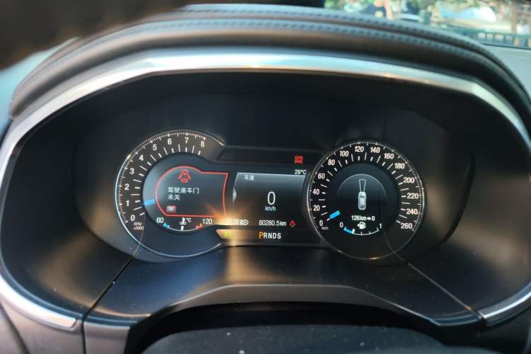 Used Ford Edge 2017 EcoBoost 245 Four-Wheel-Drive Flagship 7-Seater Instrument Cluster