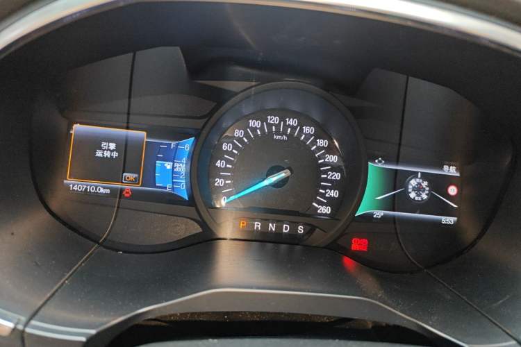 Used Ford Edge 2017 EcoBoost 245 Four-Wheel Drive Sporty 7-Seater Instrument Cluster