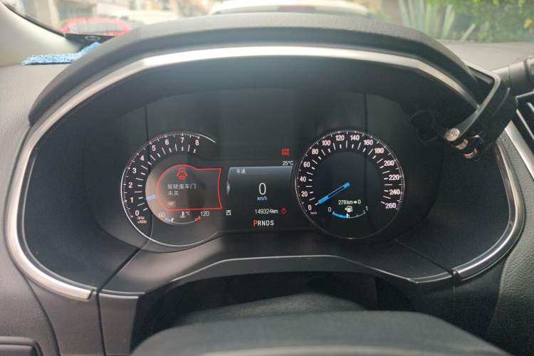 Used Ford Edge 2017 EcoBoost 245 Four-Wheel-Drive Flagship 7-Seater Instrument Cluster