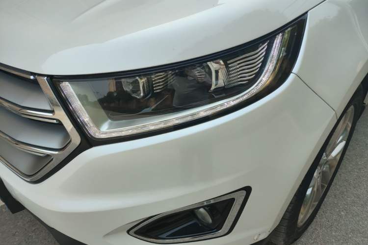 Used Ford Edge 2017 EcoBoost 245 Four-Wheel-Drive Flagship 7-Seater Left Front Headlight
