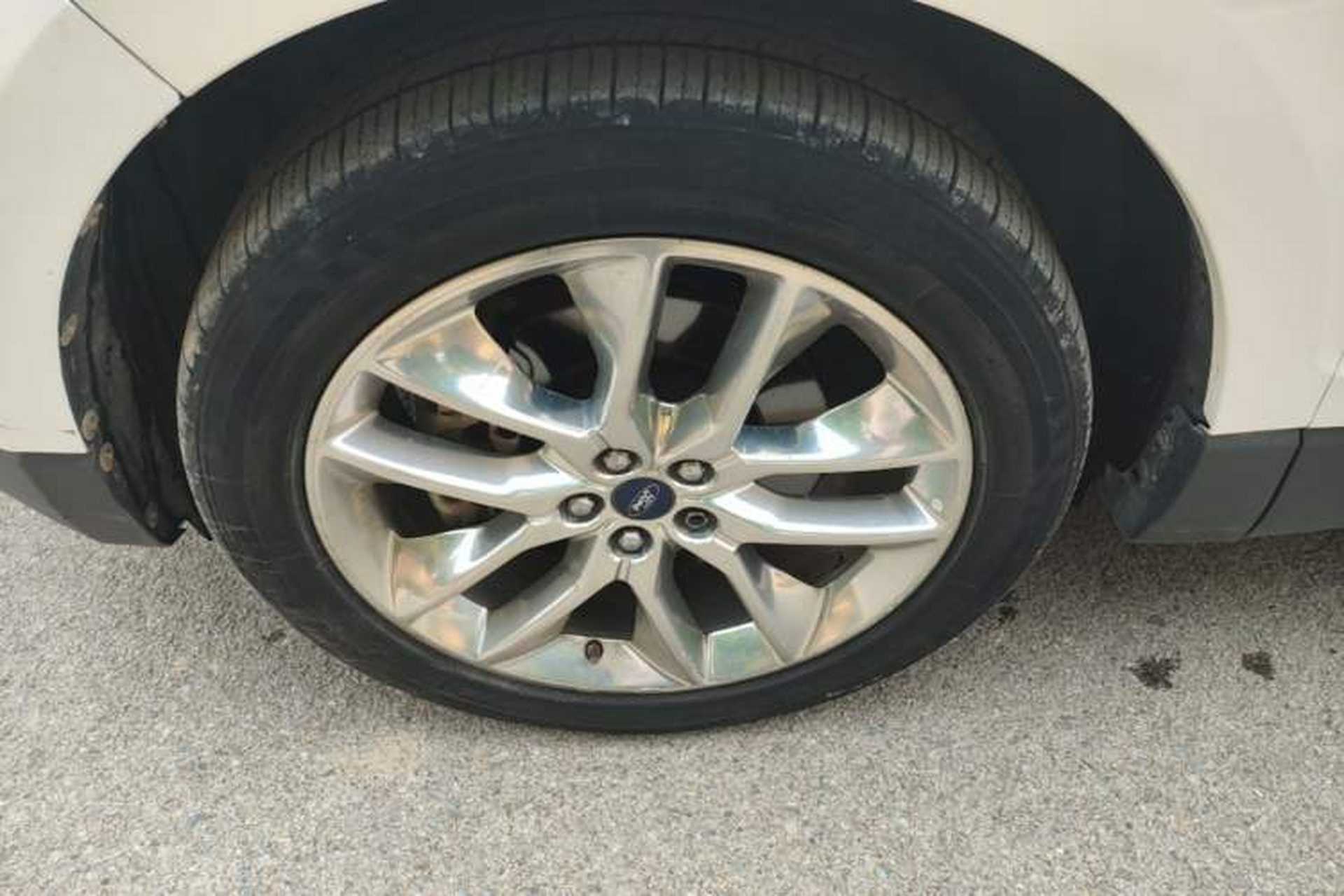 Used Ford Edge 2017 EcoBoost 245 Four-Wheel-Drive Flagship 7-Seater Left Front Wheel Hub