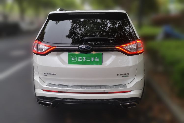 Used Ford Edge 2017 EcoBoost 245 Two-Wheel-Drive Sporty 7-Seater Rear
