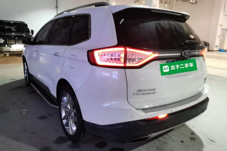 Used Ford Edge 2017 EcoBoost 245 Four-Wheel-Drive Flagship 7-Seater Rear Left 45 Deg