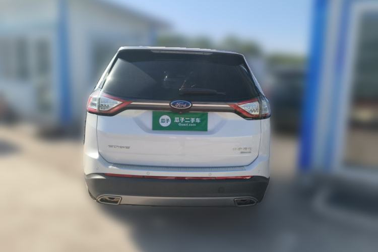 Used Ford Edge 2017 EcoBoost 245 Two-Wheel-Drive Sporty 7-Seater Rear
