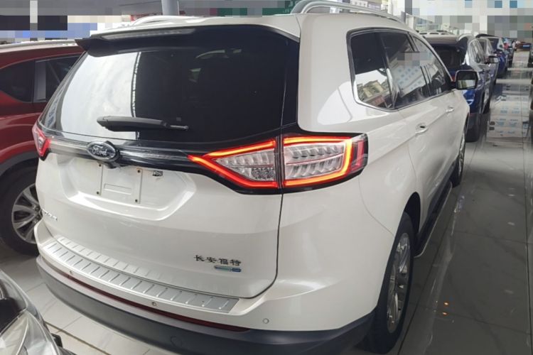Used Ford Edge 2017 EcoBoost 245 Four-Wheel Drive Sporty 7-Seater Rear Right 45 Deg