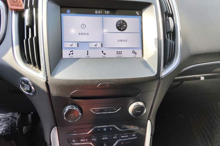 Used Ford Edge 2018 EcoBoost 245 Two-Wheel-Drive Titanium 7-Seater China V Standard Audio And AC Panel
