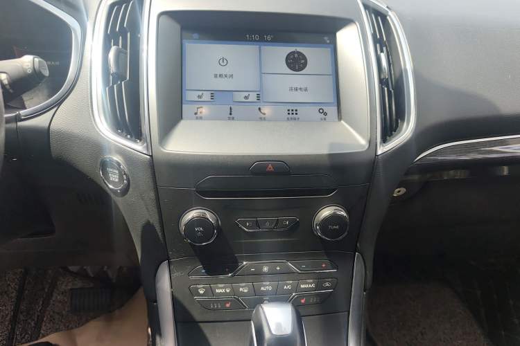 Used Ford Edge 2018 EcoBoost 245 Two-Wheel-Drive Titanium 7-Seater China V Standard Audio And AC Panel