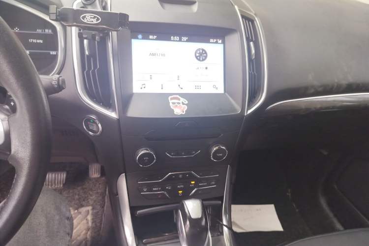 Used Ford Edge 2018 EcoBoost 245 Two-Wheel-Drive Titanium 7-Seater China V Standard Audio And AC Panel
