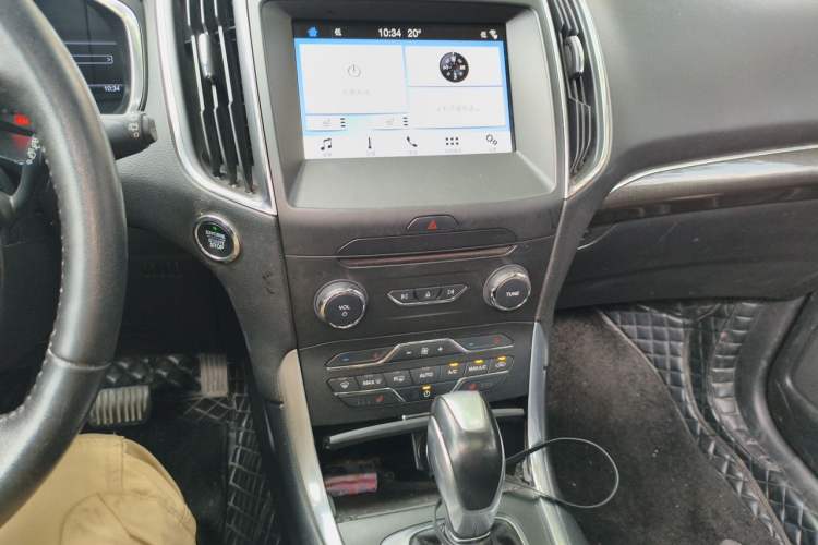 Used Ford Edge 2018 EcoBoost 245 Two-Wheel-Drive Titanium 7-Seater China V Standard Audio And AC Panel