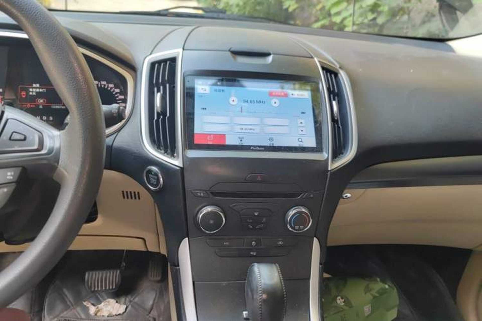 Used Ford Edge 2018 EcoBoost 245 Two-Wheel-Drive Titanium 5-Seater China V Standard Audio And AC Panel