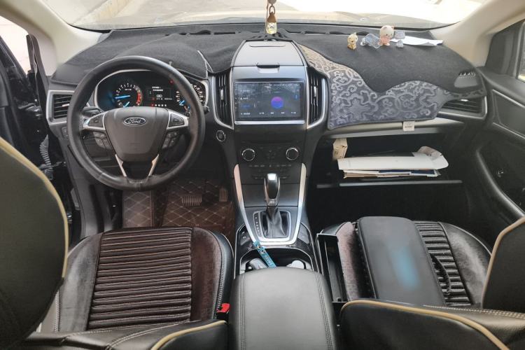 Used Ford Edge 2018 EcoBoost 245 Two-Wheel-Drive Platinum Edition 7-Seater China VI Standard Center Console