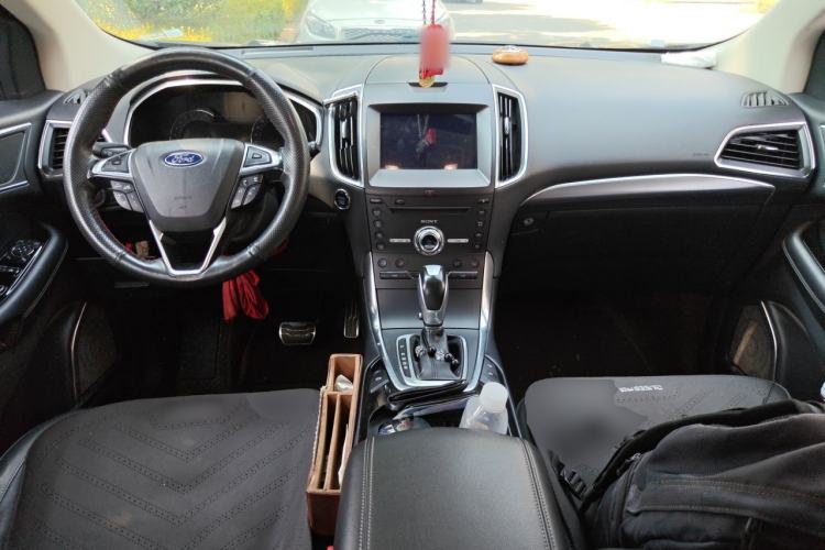 Used Ford Edge 2018 EcoBoost 245 4x4 Titanium Plus 7-Seater China V Standard Center Console