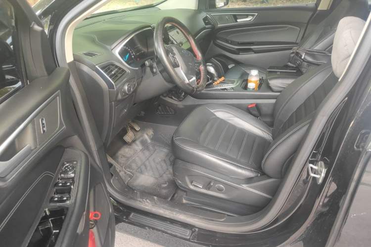 Used Ford Edge 2018 EcoBoost 245 Two-Wheel-Drive Titanium 7-Seater China V Standard Driver Seat