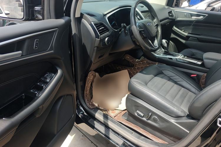 Used Ford Edge 2018 EcoBoost 245 Two-Wheel-Drive Titanium 7-Seater China V Standard Driver Seat