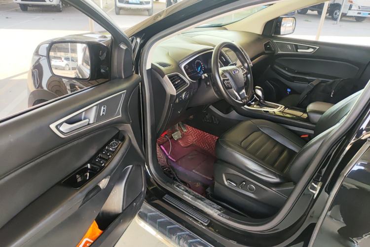 Used Ford Edge 2018 EcoBoost 245 Two-Wheel-Drive Platinum Edition 7-Seater China V Emission Standard Driver Seat