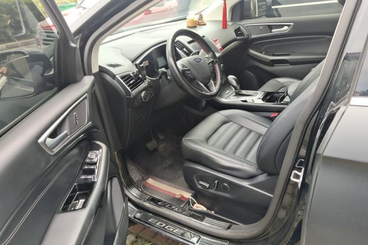Used Ford Edge 2018 EcoBoost 245 Two-Wheel-Drive Titanium 7-Seater China V Standard Driver Seat