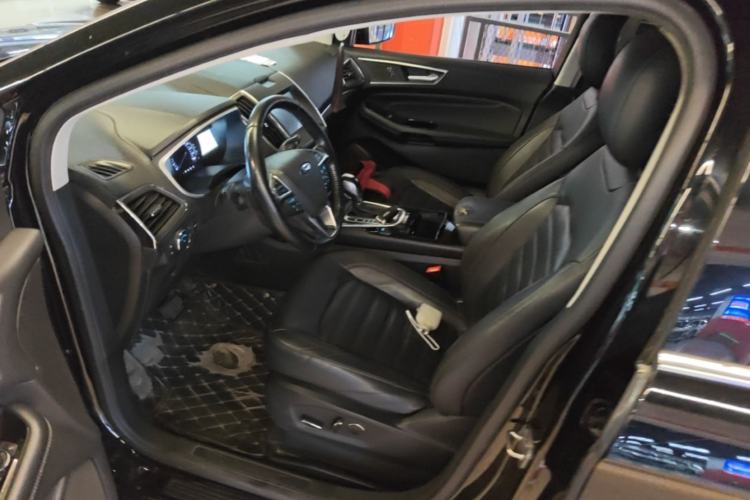 Used Ford Edge 2018 EcoBoost 245 Two-Wheel-Drive Titanium 7-Seater China VI Standard Driver Seat