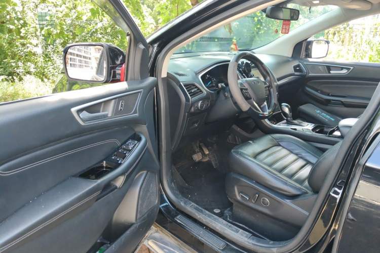Used Ford Edge 2018 EcoBoost 245 Two-Wheel-Drive Titanium 7-Seater China VI Standard Driver Seat