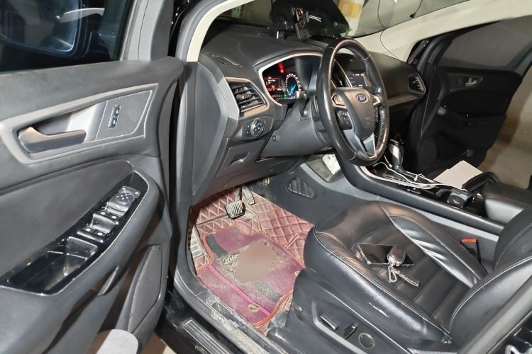 Used Ford Edge 2018 EcoBoost 245 Two-Wheel-Drive Platinum Edition 7-Seater China V Emission Standard Driver Seat