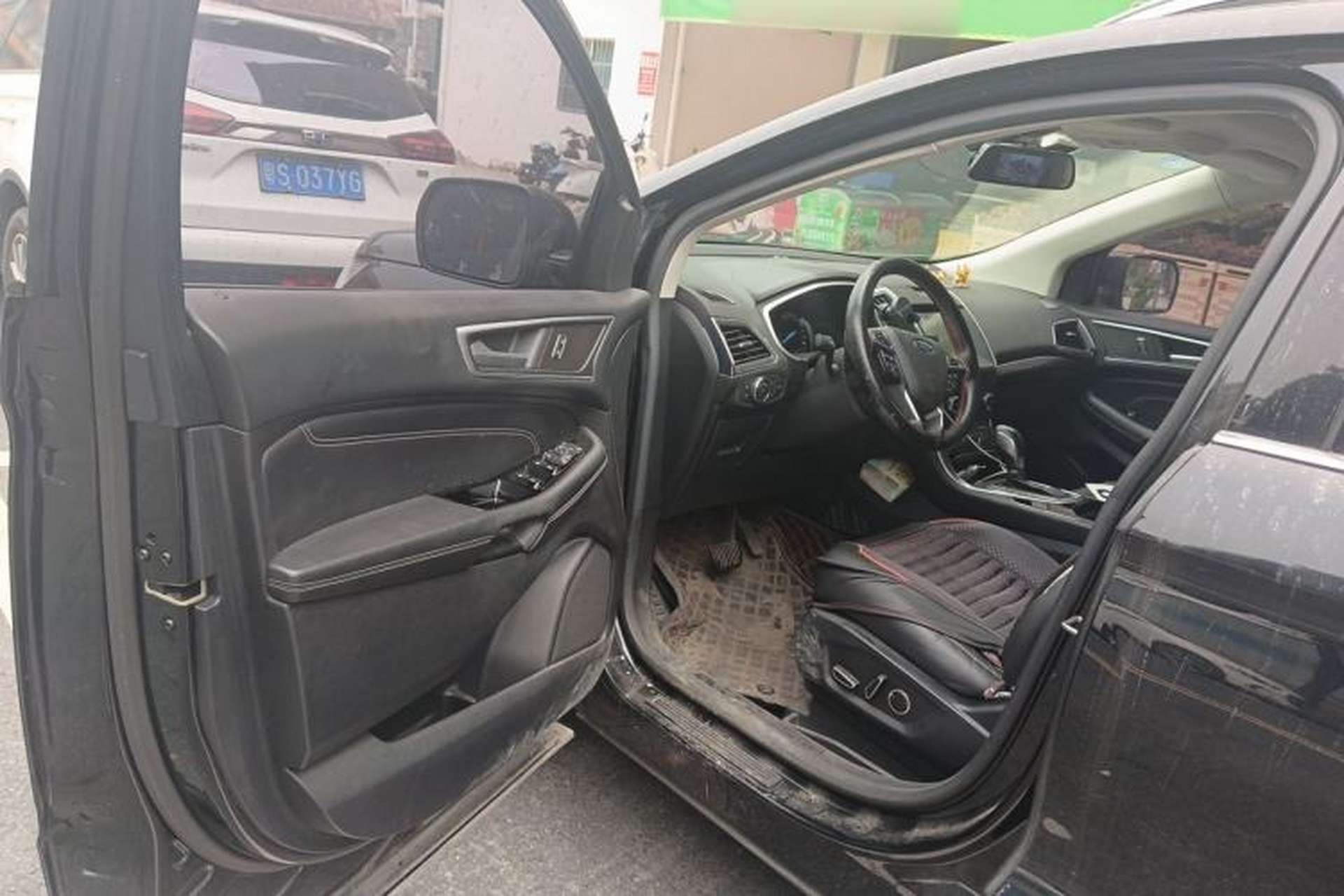 Used Ford Edge 2018 EcoBoost 245 Two-Wheel-Drive Titanium 7-Seater China V Standard Driver Seat