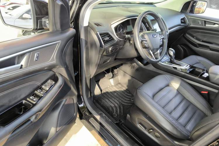 Used Ford Edge 2018 EcoBoost 245 Two-Wheel-Drive Titanium 7-Seater China V Standard Driver Seat