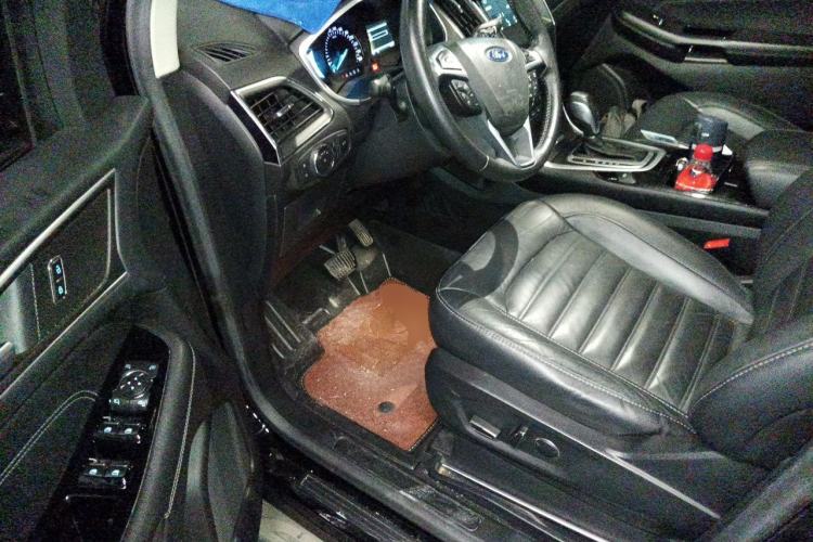 Used Ford Edge 2018 EcoBoost 245 Two-Wheel-Drive Titanium 7-Seater China VI Standard Driver Seat