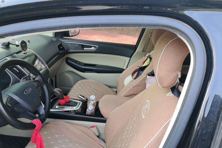 Used Ford Edge 2018 EcoBoost 245 Two-Wheel-Drive Titanium 5-Seater China V Standard Driver Seat