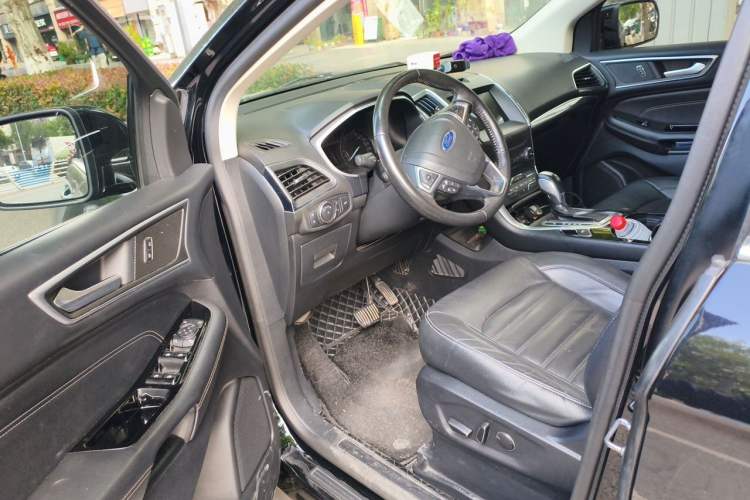 Used Ford Edge 2018 EcoBoost 245 Two-Wheel-Drive Titanium 7-Seater China V Standard Driver Seat