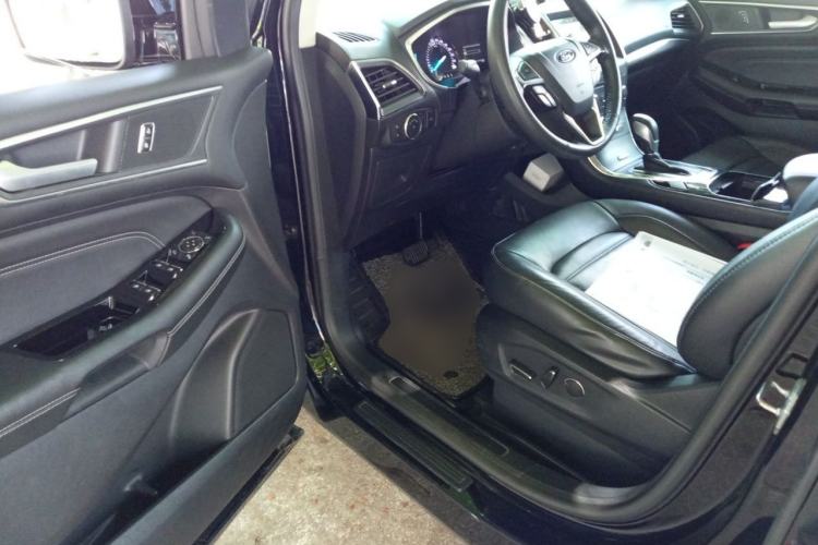 Used Ford Edge 2018 EcoBoost 245 Two-Wheel-Drive Titanium 7-Seater China V Standard Driver Seat