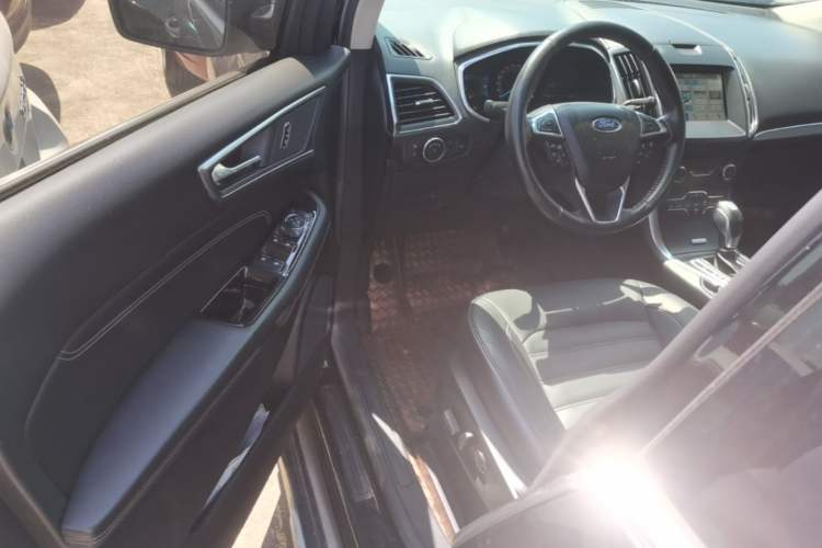 Used Ford Edge 2018 EcoBoost 245 Two-Wheel-Drive Titanium 7-Seater China V Standard Driver Seat