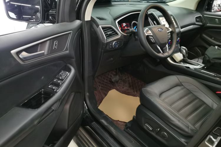 Used Ford Edge 2018 Facelifted EcoBoost 245 Two-Wheel-Drive Platinum Edition 5 Seats China V Emission Standard Driver Seat