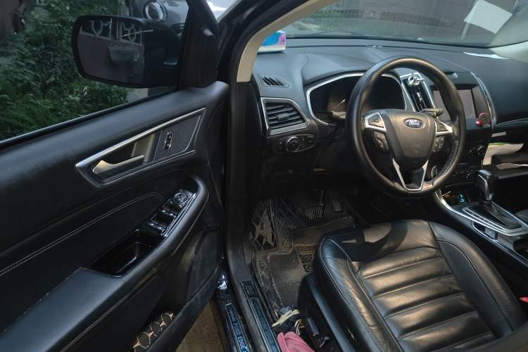Used Ford Edge 2018 EcoBoost 245 Two-Wheel-Drive Titanium 7-Seater China V Standard Driver Seat
