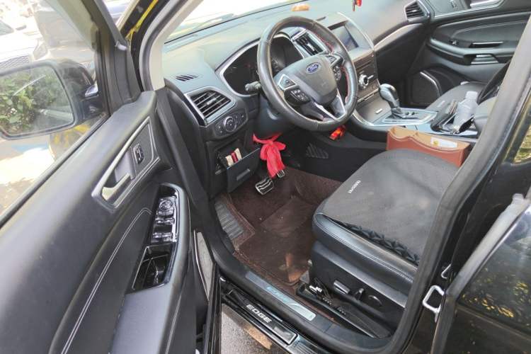 Used Ford Edge 2018 EcoBoost 245 4x4 Titanium Plus 7-Seater China V Standard Driver Seat