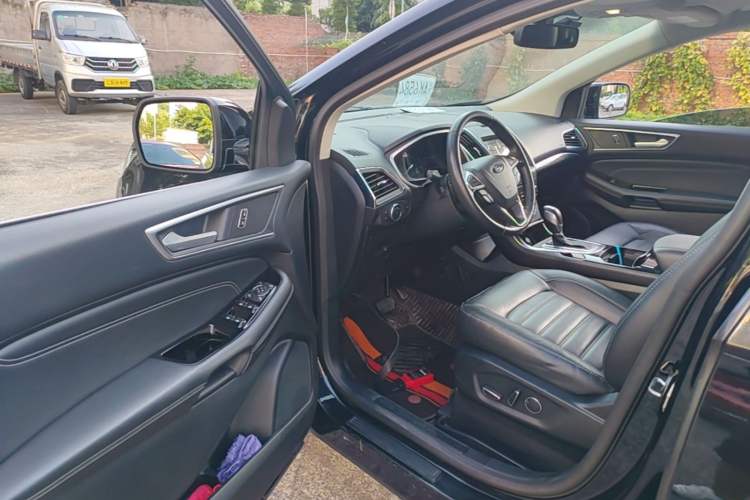 Used Ford Edge 2018 EcoBoost 245 Two-Wheel-Drive Titanium 7-Seater China V Standard Driver Seat