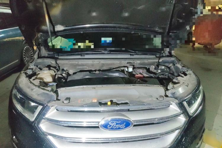 Used Ford Edge 2018 EcoBoost 245 Two-Wheel-Drive Titanium 7-Seater China V Standard Engine Bay