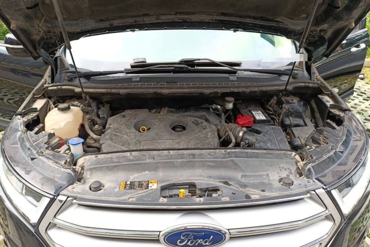 Used Ford Edge 2018 EcoBoost 245 Two-Wheel-Drive Titanium 7-Seater China V Standard Engine Bay