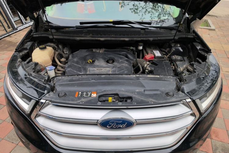 Used Ford Edge 2018 EcoBoost 245 Two-Wheel-Drive Titanium 7-Seater China V Standard Engine Bay