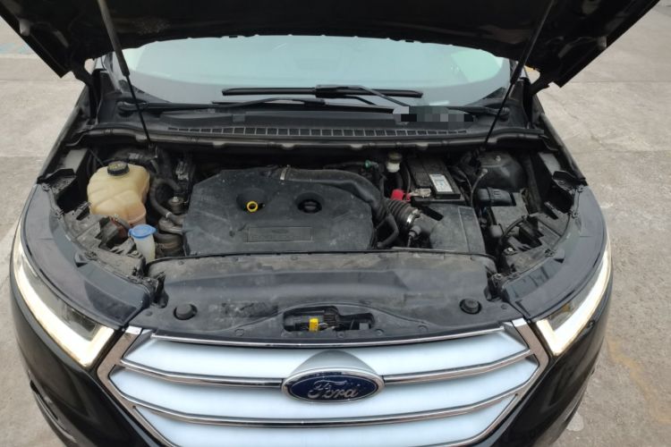 Used Ford Edge 2018 EcoBoost 245 Two-Wheel-Drive Titanium 7-Seater China V Standard Engine Bay