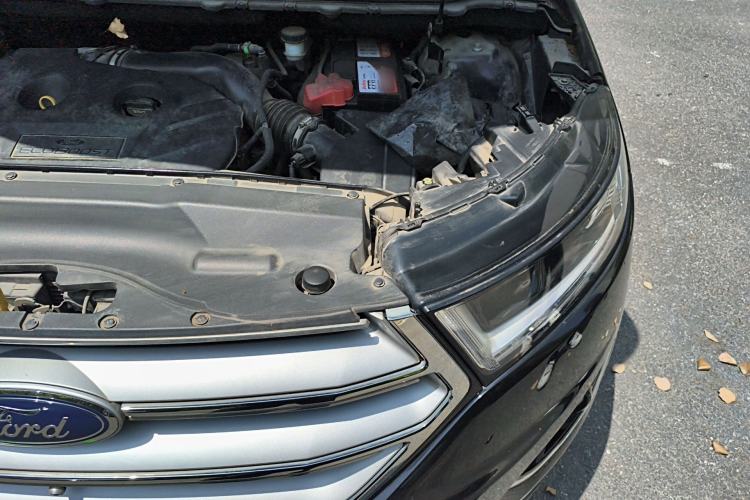 Used Ford Edge 2018 EcoBoost 245 Two-Wheel-Drive Titanium 7-Seater China V Standard Engine Bay Left