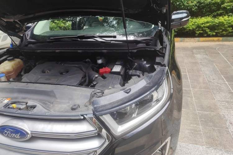 Used Ford Edge 2018 EcoBoost 245 Two-Wheel-Drive Titanium 7-Seater China V Standard Engine Bay Left