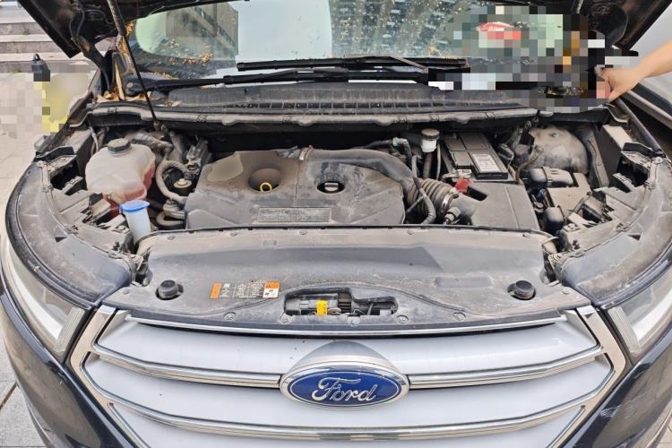 Used Ford Edge 2018 EcoBoost 245 Two-Wheel-Drive Titanium 7-Seater China VI Standard Engine Bay