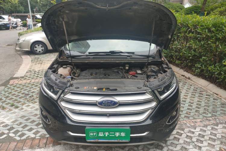 Used Ford Edge 2018 EcoBoost 245 Two-Wheel-Drive Titanium 7-Seater China V Standard Engine Bay