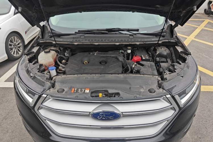 Used Ford Edge 2018 EcoBoost 245 Two-Wheel-Drive Titanium 7-Seater China V Standard Engine Bay