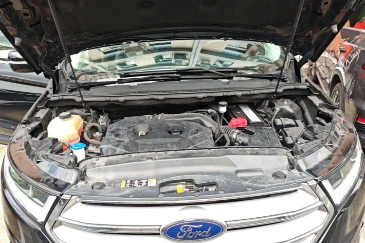 Used Ford Edge 2018 EcoBoost 245 Two-Wheel-Drive Titanium 7-Seater China V Standard Engine Bay