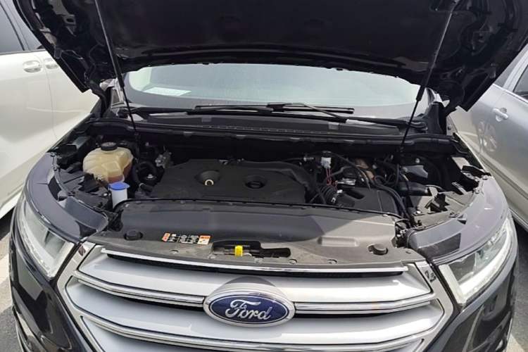 Used Ford Edge 2018 EcoBoost 245 Two-Wheel-Drive Titanium 7-Seater China V Standard Engine Bay