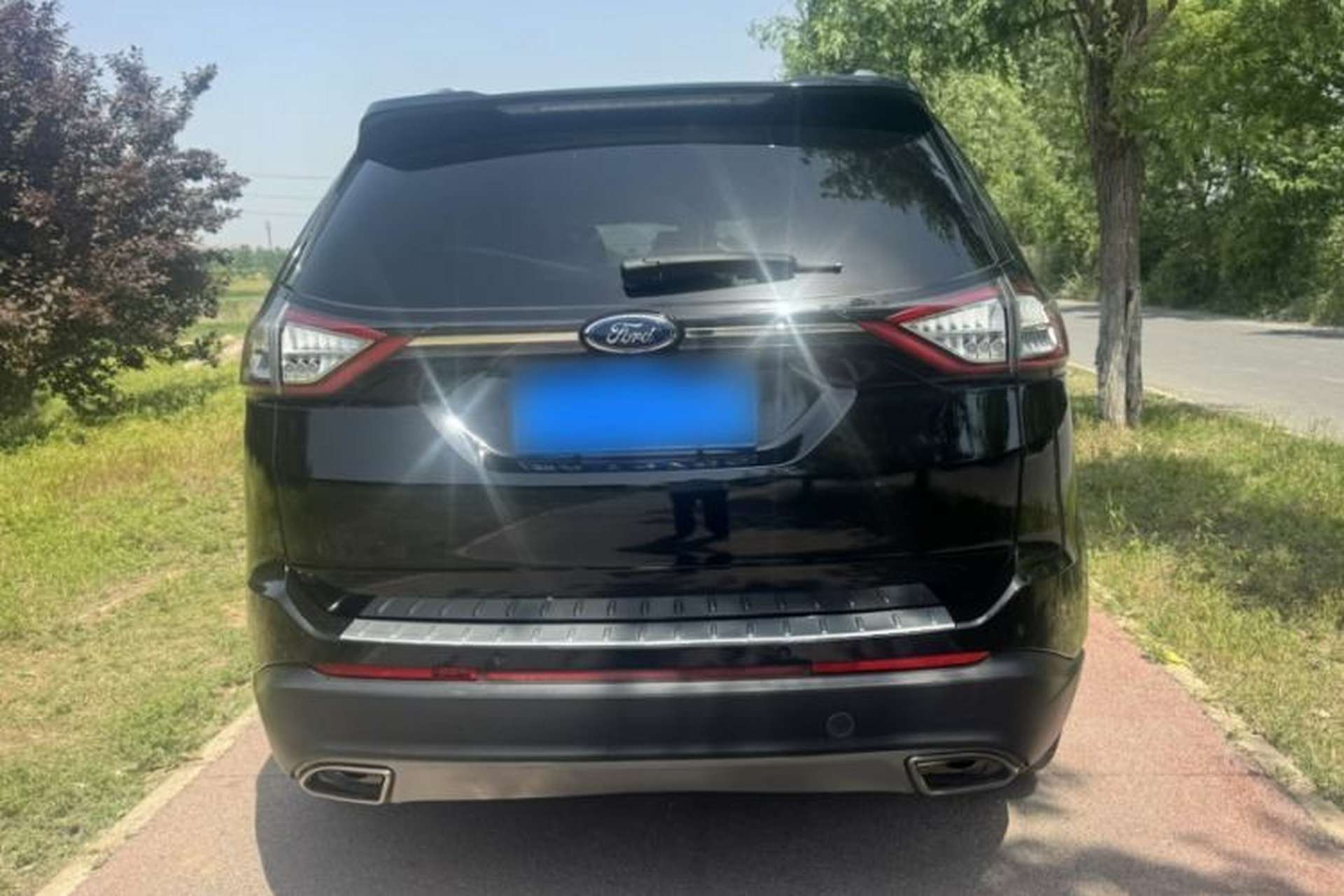 Used Ford Edge 2018 EcoBoost 245 Two-Wheel-Drive Titanium 7-Seater China V Standard Exterior 1