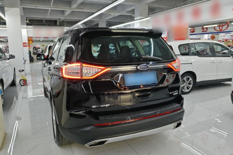 Used Ford Edge 2018 EcoBoost 245 Two-Wheel-Drive Platinum Edition 7-Seater China V Emission Standard Exterior 2