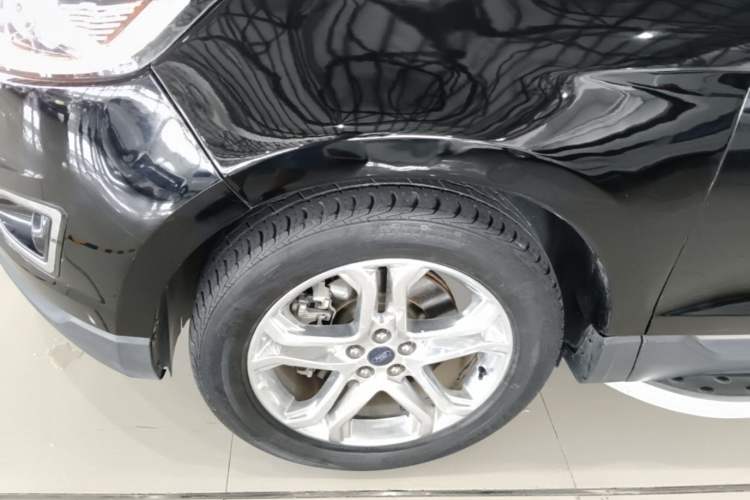 Used Ford Edge 2018 EcoBoost 245 Two-Wheel-Drive Titanium 7-Seater China V Standard Exterior 2
