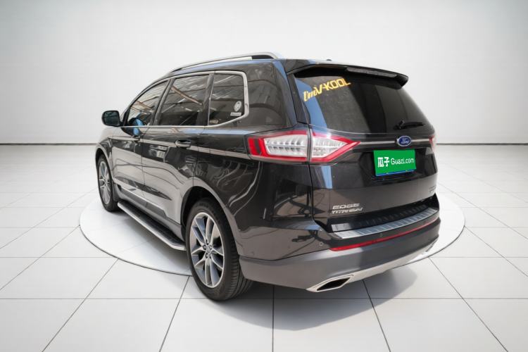 Used Ford Edge 2018 EcoBoost 245 Four-Wheel Drive Titanium 7-Seater Exterior 3